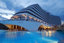 TITANIC 5*