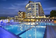 Ramada Resort Kusadasi & Golf 5*