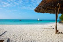 Reef & Beach Resort 3*